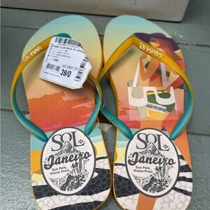 Samba Sol de Janeiro Vibrant Multicolor Flip Flops — Size 39